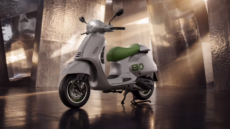 Vespa Edizione Ottantesimo