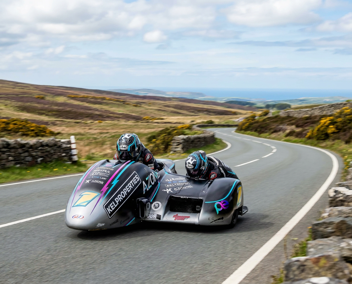 IOM TT Sidecars